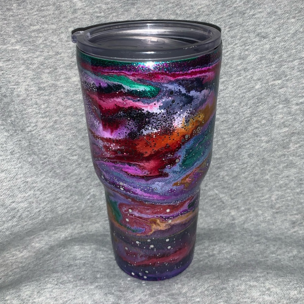 Custom Tumbler 🔮